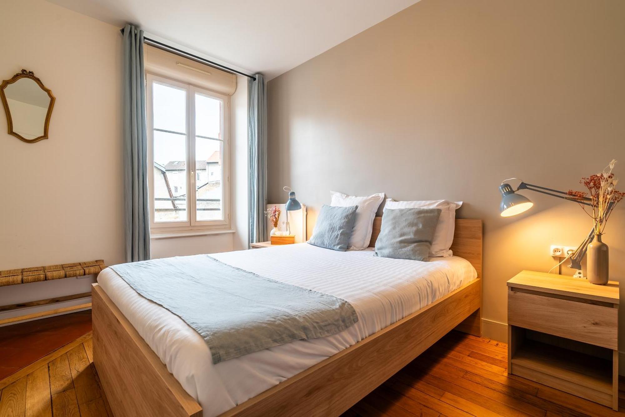 Mon Appart'Hotel - Gare De Limoges - Appartement Familial - Parking En Supp Екстер'єр фото