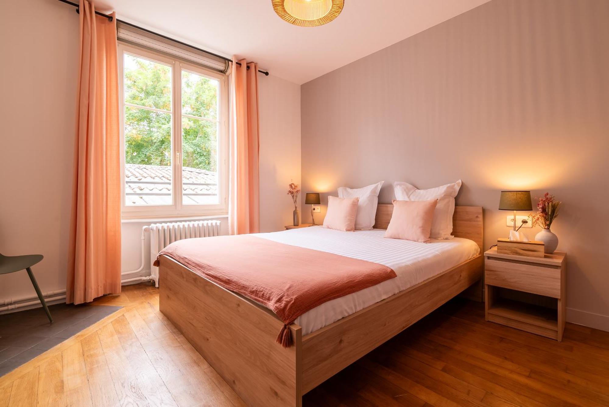 Mon Appart'Hotel - Gare De Limoges - Appartement Familial - Parking En Supp Екстер'єр фото