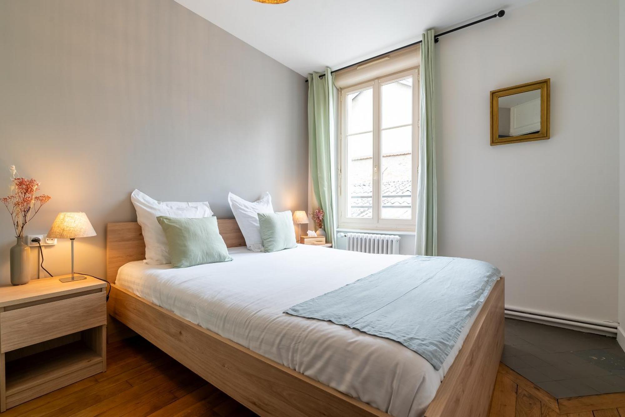 Mon Appart'Hotel - Gare De Limoges - Appartement Familial - Parking En Supp Екстер'єр фото