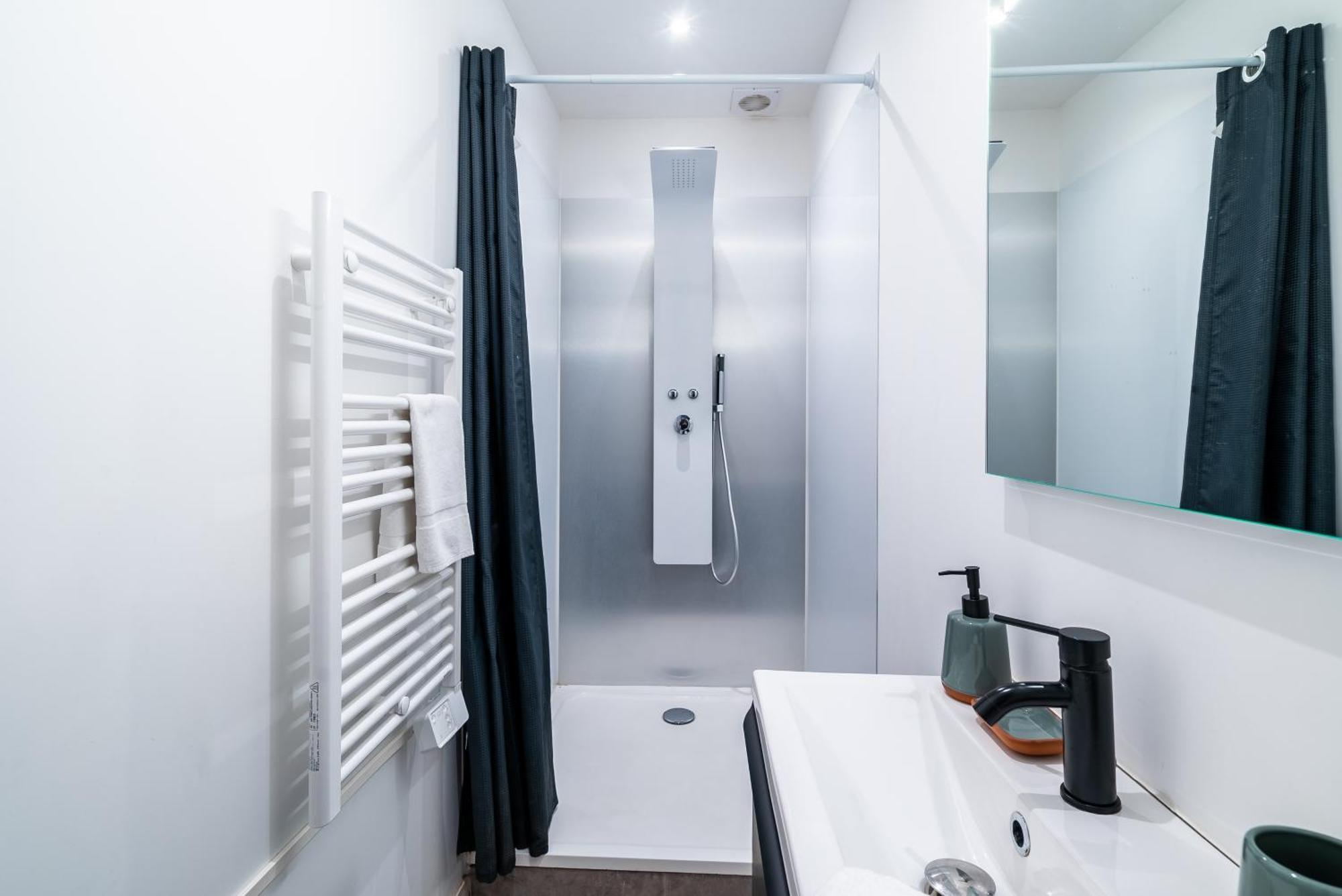 Mon Appart'Hotel - Gare De Limoges - Appartement Familial - Parking En Supp Екстер'єр фото