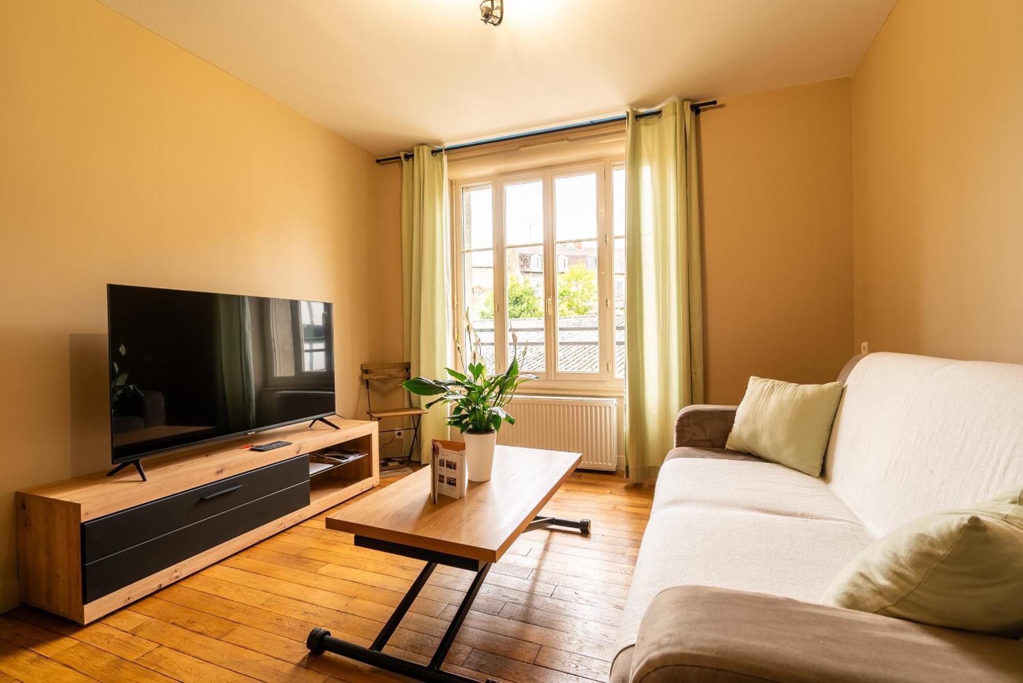 Mon Appart'Hotel - Gare De Limoges - Appartement Familial - Parking En Supp Екстер'єр фото